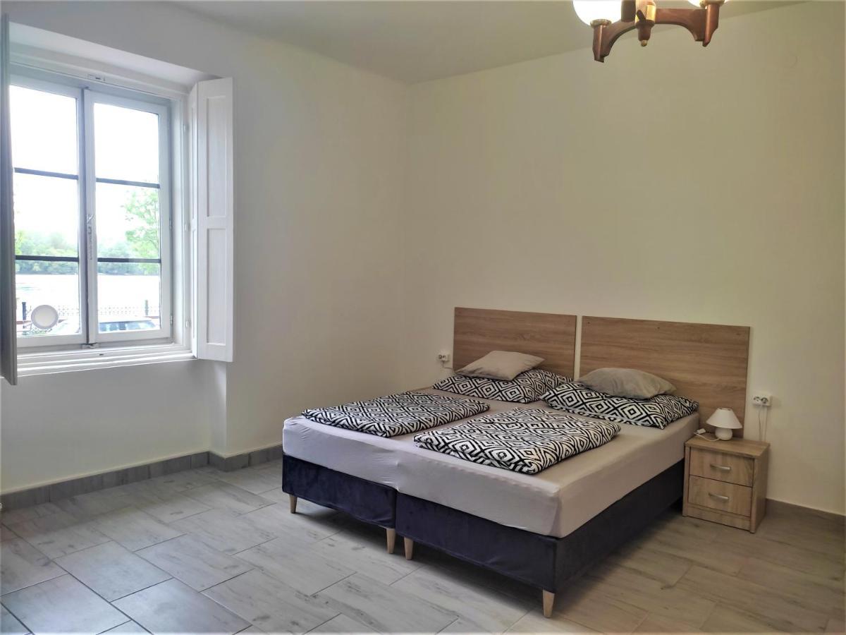 Panorama Apartman Vác Zewnętrze zdjęcie