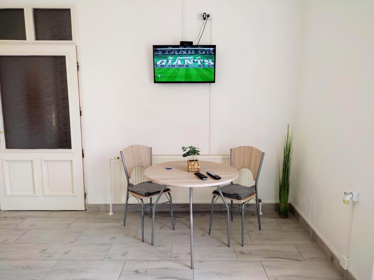 Panorama Apartman Vác Zewnętrze zdjęcie
